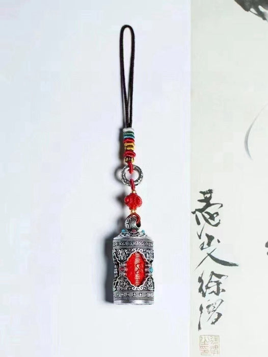 Amuleto para teléfono móvil con mantra de seis sílabas en plata tibetana color bermellón - ZROLMA (DZ2024924001)