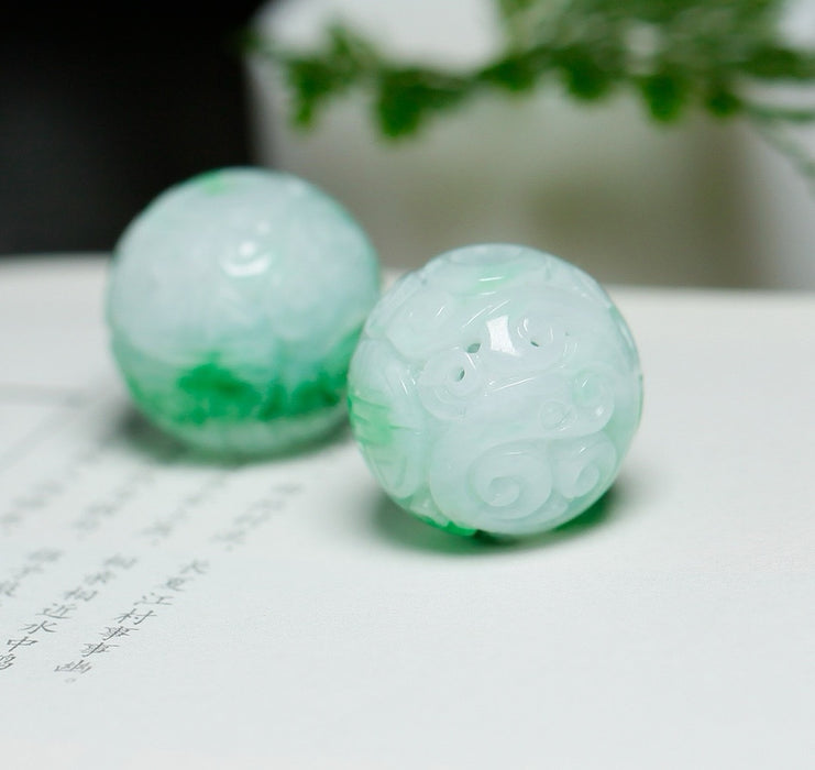 The floating green “Prosperity Rolling In” jadeite sphere-ZROLMA(DZ2024924001)