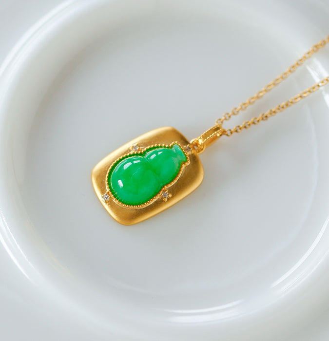 Colgante de jade con forma de calabaza verde esmeralda.-ZROLMA(DZ2024924001)