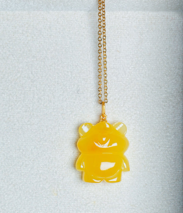 Chicken oil yellow beeswax bear pendant.-ZROLMA(DZ2024923001)