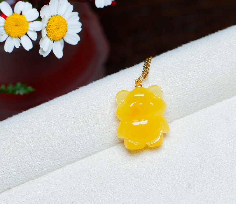 Chicken oil yellow beeswax bear pendant.-ZROLMA(DZ2024923001)